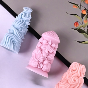 Textured cylindrical silicone molds for DIY scented candles and handmade gifts