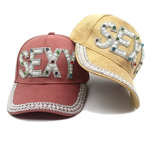 Casquettes de baseball en suédine rouge et jaune avec strass SEXY et perles déco