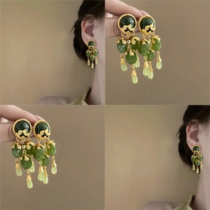 Vintage Green Gemstone Tassel Dangle Earrings With Silver Earring Post Retro Palace Style Jewelry For Women