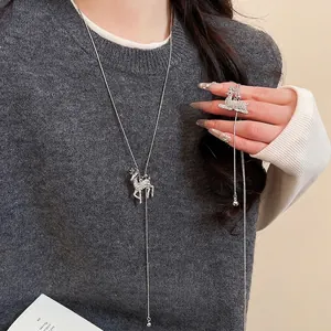 Rhinestone Reindeer Pendant Necklace Long Alloy Sweater Chain For Women Christmas Winter Jewelry Elegant Adjustable