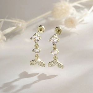 Vintage Mermaid Fish Tail Ear Cartilage Stud Earrings Zircon Titanium Steel Copper Screw Back Piercing Jewelry Women