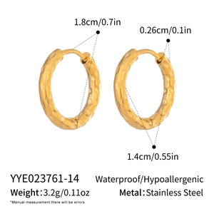 Detailed size specifications for gold hammered texture stainless steel hoop earrings