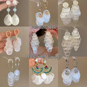 Boucles d'oreilles bohèmes en nacre blanche avec divers modèles élégants