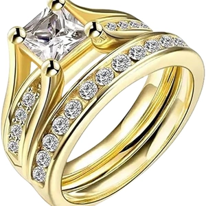 Luxurious gold engagement ring set with princess cut zircon and pave-set accents