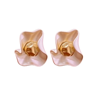 Gold-plated silver needle earrings with pink pleated petals and golden center accent
