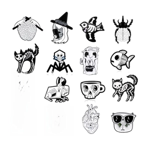 Creative Enamel Brooch Pin Alloy Gothic Skeleton Cat Ghost Brain Design Fashion Backpack Badge Men Women Accessories