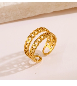 Macro shot of double-layer gold plated chain ring with an adjustable open design