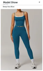 Ensemble de yoga bleu marine pour femme avec passepoil blanc et décolleté dos nu