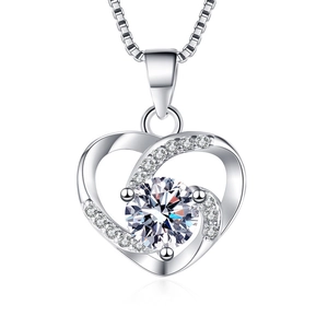 Elegant S925 Sterling Silver Heart Necklace with Rotating Brilliant Zirconia Pendant Gift