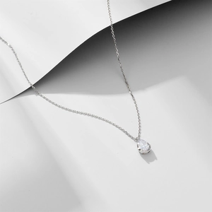 Elegant S925 sterling silver necklace with teardrop cubic zirconia pendant for women
