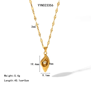 Detailed dimensions of gold conch pendant necklace with white pearl and flat link chain