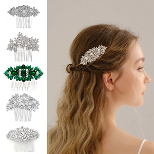 Elegant bridal hair comb set with silver alloy, sparkling rhinestones and green gems