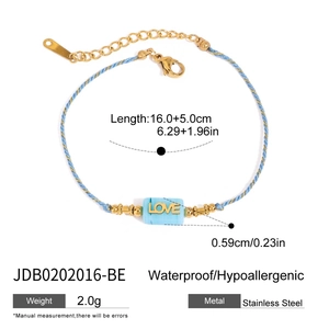 Detailed view of LOVE charm beaded bracelet with 16+5cm size and weight specifications