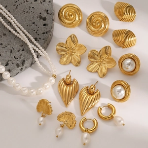 Vintage stainless steel pearl necklace and gold flower earrings set with chic aesthetic