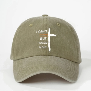 Casquette de baseball en coton délavé vert olive avec motif I CAN'T BUT I KNOW A GUY