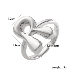 Detailed size chart for the gold-plated alphabet ring with measurements and 5g weight info