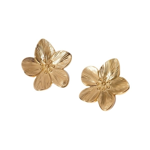 Polished gold flower stud earrings in vintage stainless steel design for women