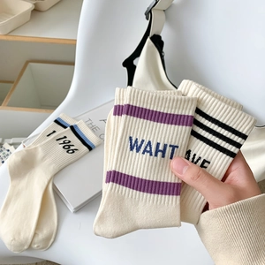 Chaussettes Mi-Mollet Coton Peigné Respirant Imprimé Lettres Rayures Rétro Sportif Japonais Décontracté Unisexe