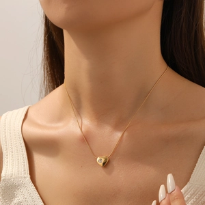 18K Gold Plated Stainless Steel Heart Pendant Necklace Sparkling Zircon Shell Inlay Tassel Box Snake Chain For Women Fashion