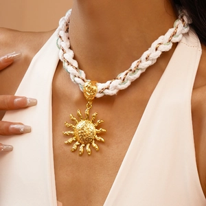 Sun Pendant Necklace Alloy Metal Braided Rope Chain Hammered Texture Statement Bohemian Retro Jewelry Accessory For Women