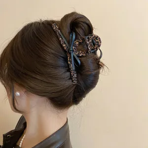 Leopard Print Fabric Wrapped Hair Claw Large Shark Clip With Faux Leather Bowknot Vintage Elegant Hair Accessories For Women