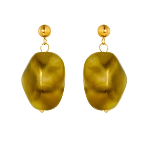 Fashionable gold-plated round stainless steel earrings with green resin rhombic pendants
