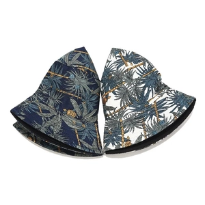Chapeau bob d'été réversible avec imprimé palmier tropical et large bord pare-soleil