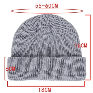 Schema delle taglie del berretto grigio con altezza 16cm e circonferenza 55-60cm