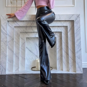Pantalon évasé noir taille haute en similicuir brillant pour femme, style élégant