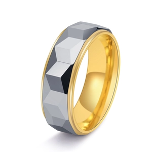 Bague Pour Homme En Acier Au Tungstène Géométrique Facetté Bicolore Bord Doré Poli Bijoux Style Punk