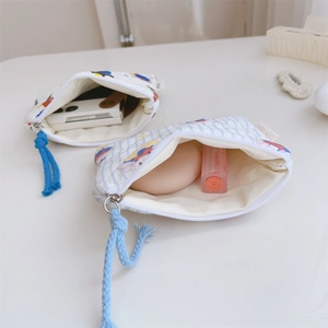 Trousses de maquillage en coton matelassé avec imprimé animal et espace de rangement