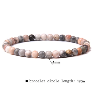 Detailed view of 4mm natural multicolor stone beads with 19cm elastic bracelet length