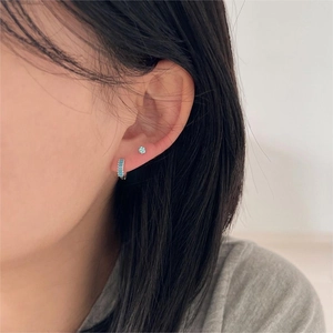 Minimalist 925 sterling silver hoop earrings with blue square-cut cubic zirconia stones