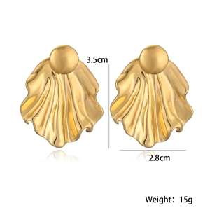 Detailed view of 18K gold plated irregular geometric earrings with size and weight info