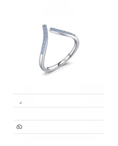 Detail showing wavy S925 sterling silver ring with blue cubic zirconia and dimensions