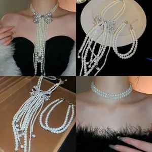 Collier Künstliche Perles Multicouche Élégant Nœud En Strass Longue Frange Pendentif Alliage Bijoux De Luxe Vintage Pour Femmes