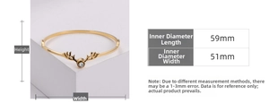 Tabella taglie con diametro interno 59mm x 51mm per questo bracciale a corna d'oro