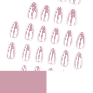 Faux ongles amande courts roses avec pois blancs et revêtement brillant haute qualité