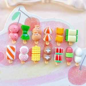 Lot de 14 breloques glaces miniatures en résine colorée pour décorations créatives DIY