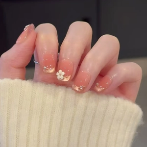 Champagner Französischer Verlauf Weiße Gänseblümchen Künstliche Nägel Mit Kleber Süß ABS Kunstperle Strass Nail Art Set