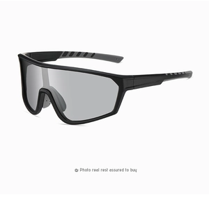 Side view of matte black sports sunglasses featuring a seamless silver large frame lens