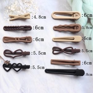 8-piece brown series minimalist seamless hair clips in assorted geometric shapes