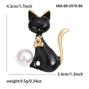 Enamel cat brooch with pearl and gold accents including size and weight dimensions
