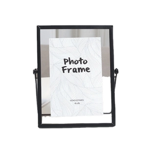 Cadre photo 4x6 en métal noir moderne avec support géométrique 3D et verre transparent