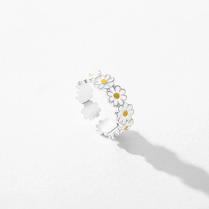 Minimalist S925 sterling silver daisy open ring with white enamel petals for women