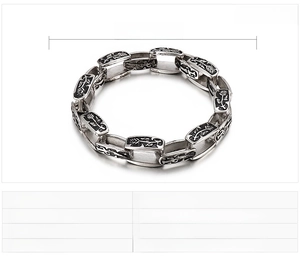 Detailed view of 12mm wide punk stainless steel chain bracelet with 230mm length