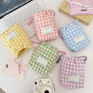 Bolsa De Almacenamiento Con Cordón A Cuadros Acolchada Patrón Corazón Funda Para Cámara Estuche Acolchado Organizador Cosméticos