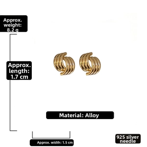 Detailed view of gold twisted metal hoop earrings with 925 silver pins and sizing specs