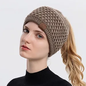 Khaki Strick Stirnband mit Fischschuppen-Textur und warmem Ohrenschutz-Design