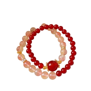 Bracelets en perles d'agate rouge et de quartz orange avec détails dorés élégants